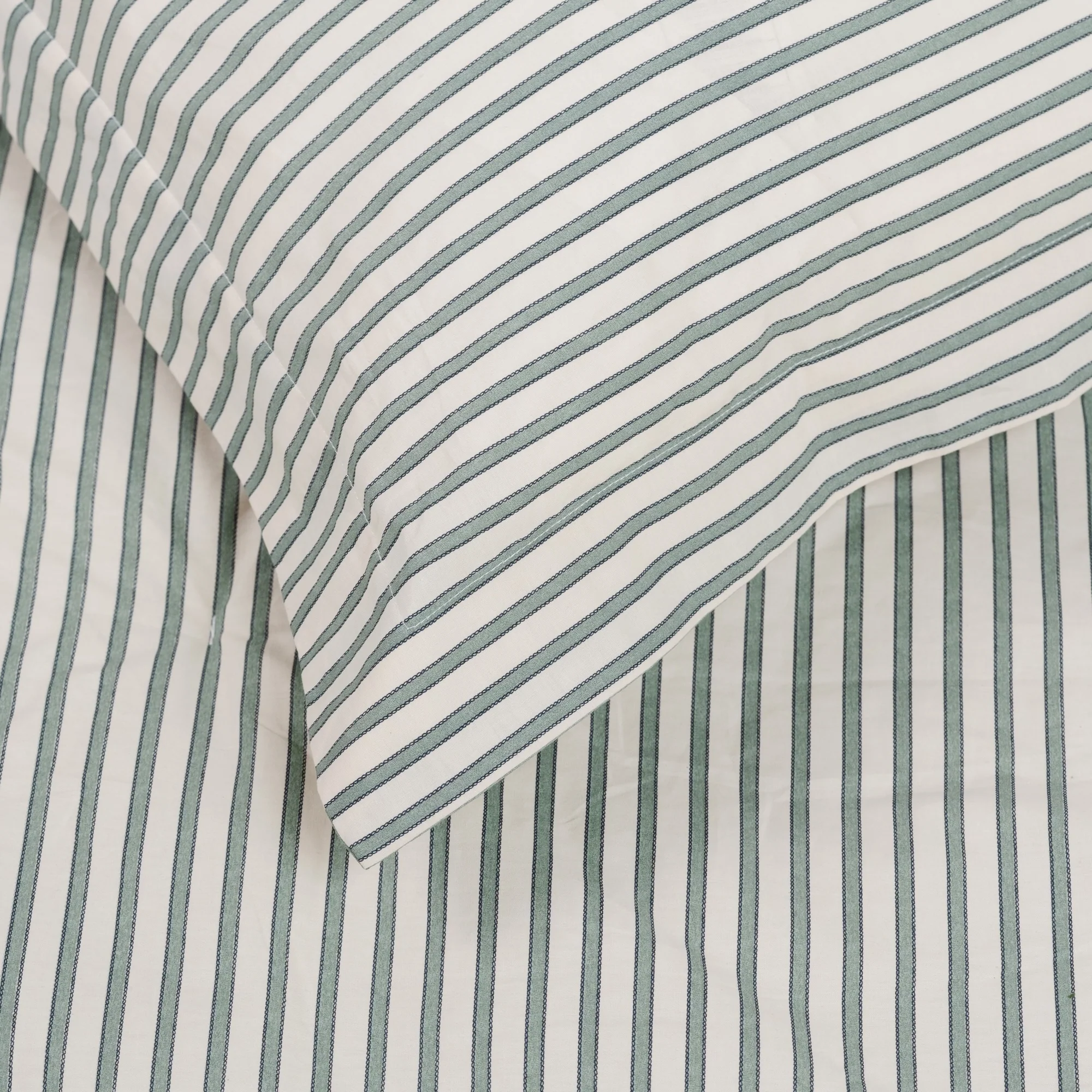 100% Cotton Comforter Set - Image 5