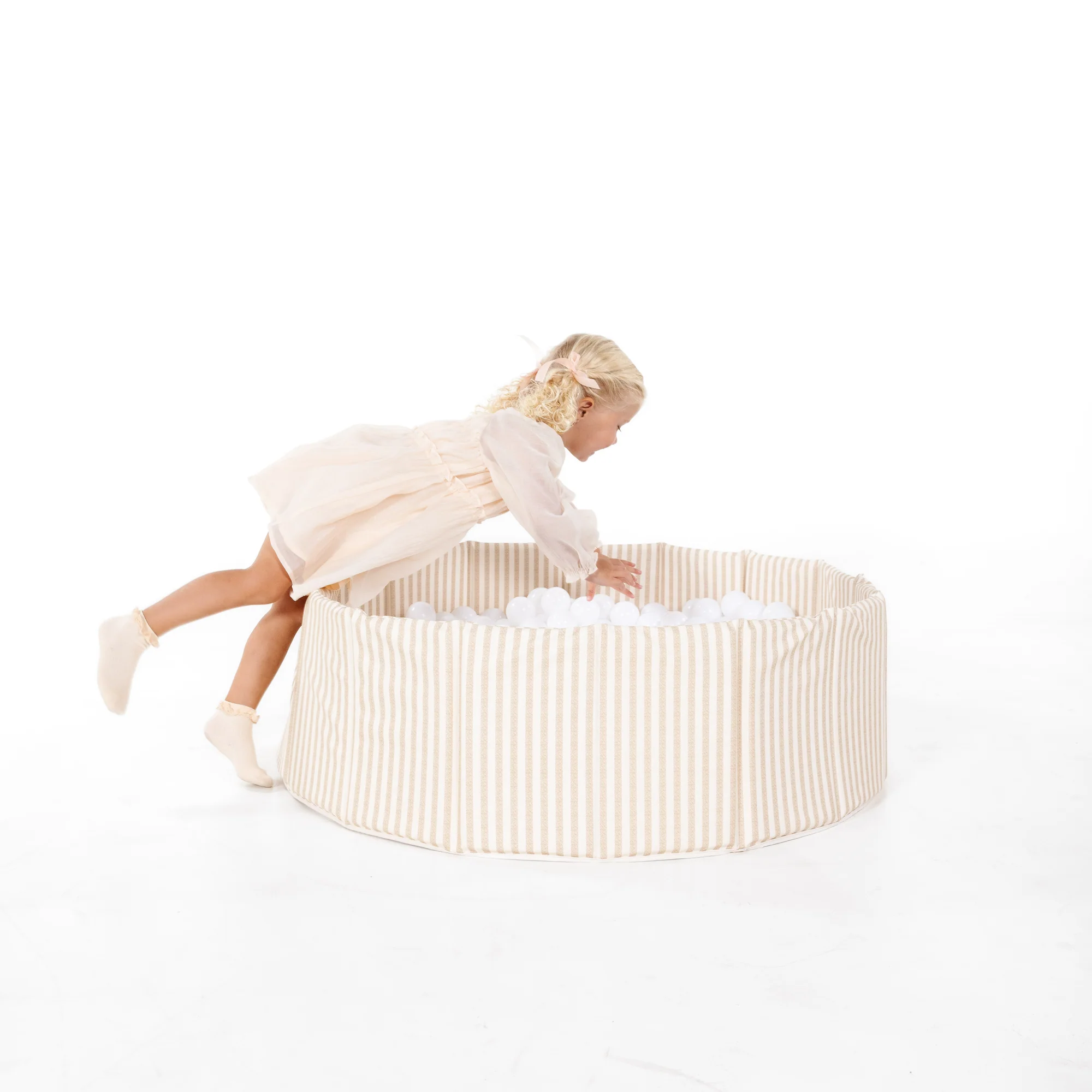 Ball Pit - Image 13