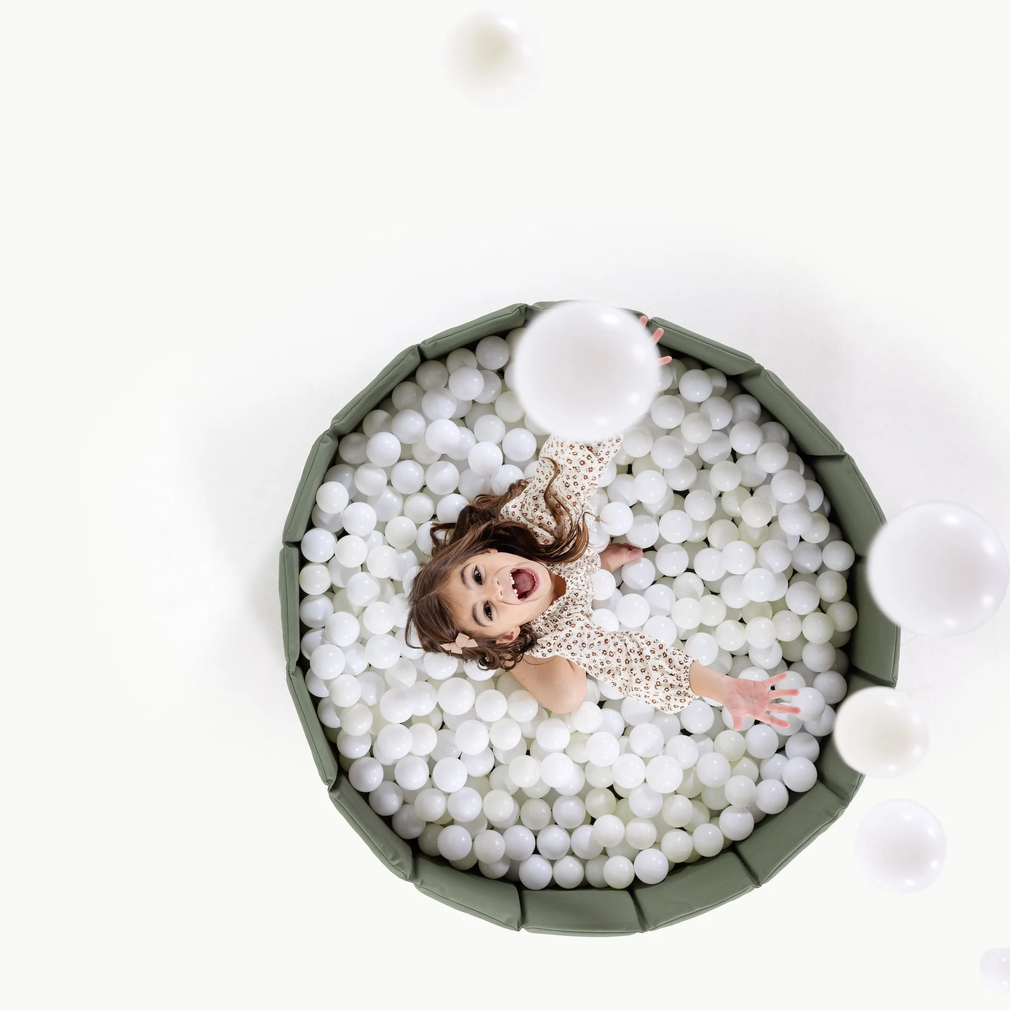 Ball Pit - Image 23