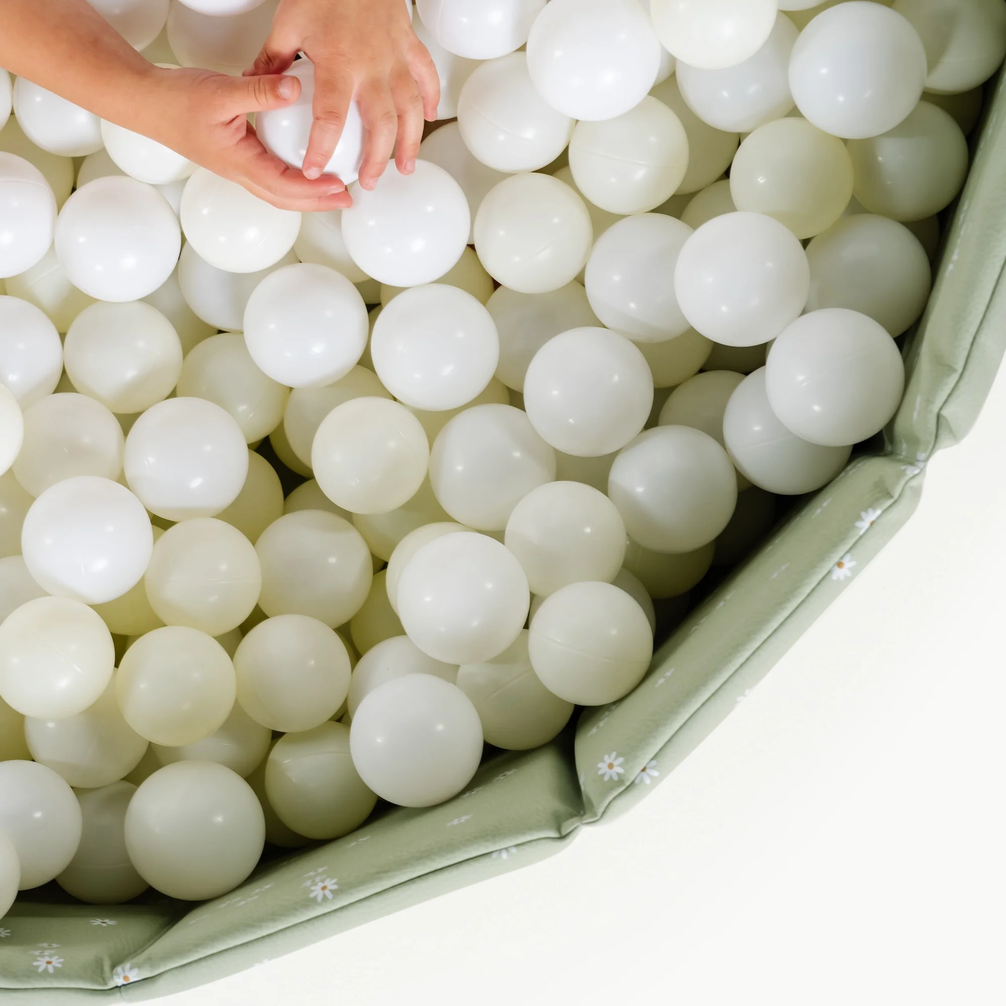 Ball Pit - Image 44