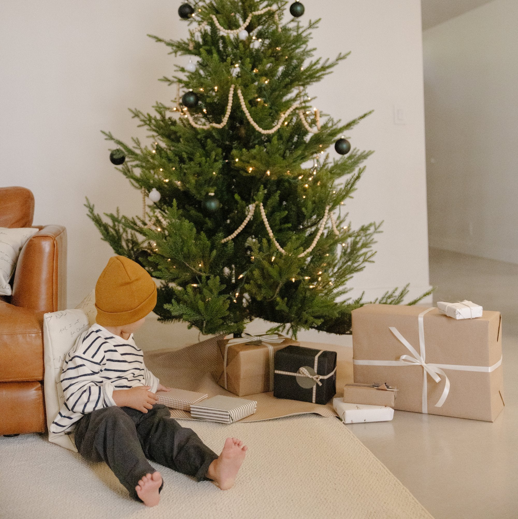 Tree Skirt - Image 20