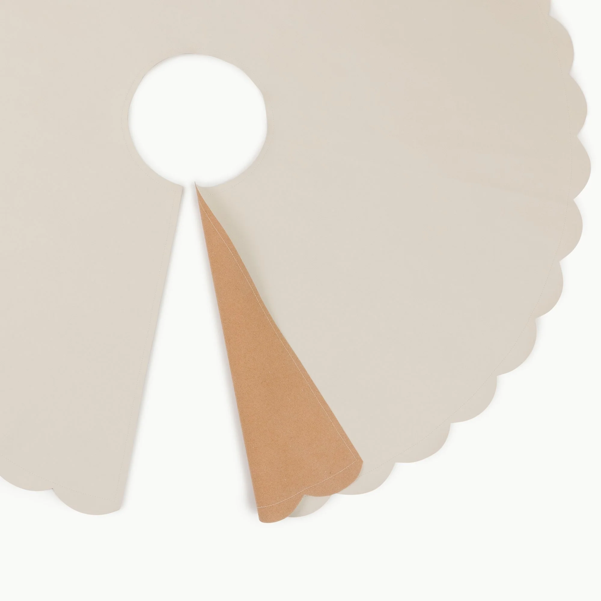 Tree Skirt - Image 3