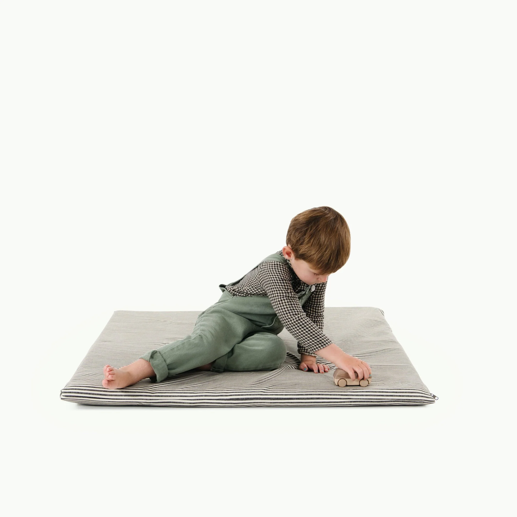 Wholesale Padded Mini Playmat - Image 60